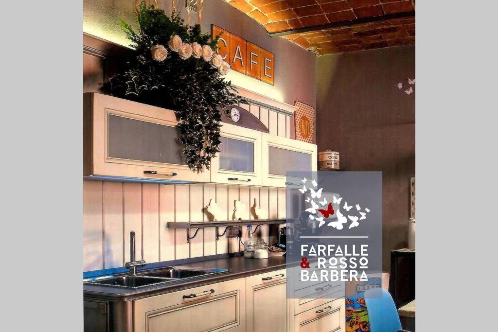 Appartamento Vacanze / Holiday Flat Farfalle&Rossobarbera Montegrosso dʼAsti Kültér fotó